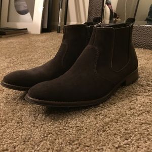Bar III Carson Men’s Chelsea Boots